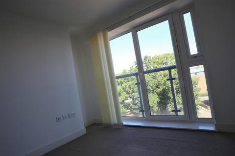 2 bedroom apartment to rent, De Grey Road,Colchester,Essex