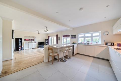 4 bedroom semi-detached house for sale, Hook Heath Road, Hook Heath, GU22