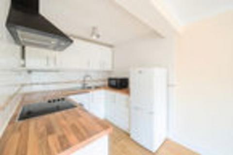 1 bedroom flat to rent, Woodside Road, Southampton