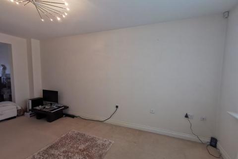 3 bedroom mews to rent, Baker Close, Chorley PR7