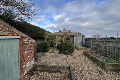 3 bedroom cottage to rent, Wells Road, Burnham Overy Town PE31