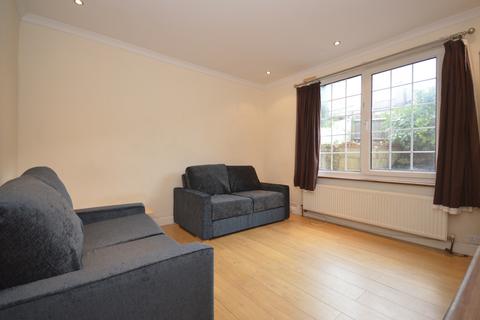 4 bedroom terraced house to rent, Coombe Road, Brighton BN2