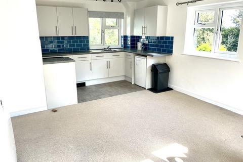 2 bedroom apartment to rent, West End, Penryn TR10