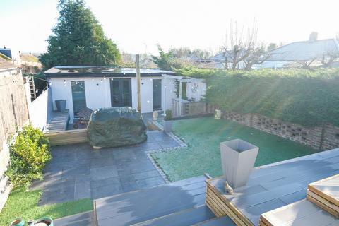 7 Melrose Crescent, Orpington, BR6 9NT