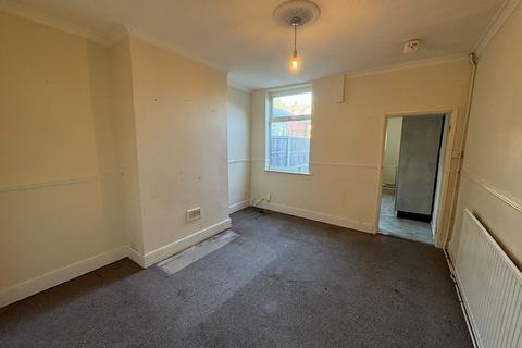 2 bedroom terraced house for sale, Peel Street, NOTTINGHAM NG16