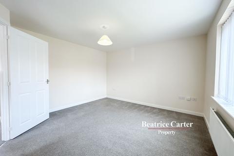 3 bedroom detached house to rent, Pasture Way, Bury St Edmunds IP28