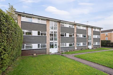 2 bedroom apartment for sale, Woodlands Court, Southborough TN4