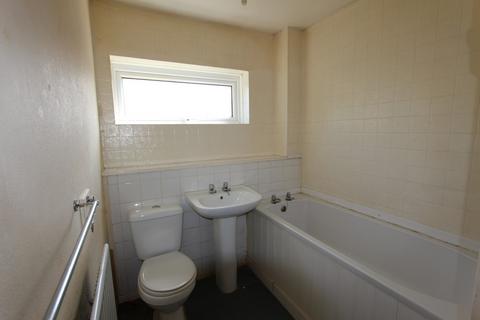 3 bedroom end of terrace house to rent, Alvis Walk, Birmingham