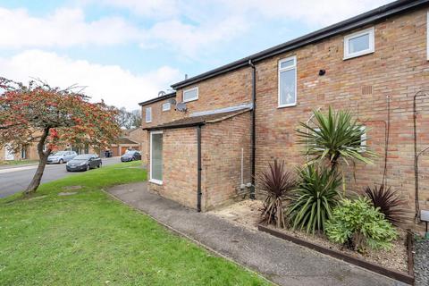 3 bedroom terraced house for sale, Alma Close, Woking GU21