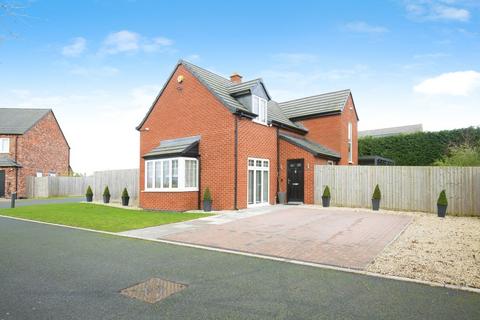 3 bedroom detached house for sale, The Headlands, Austrey