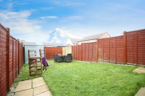 2 bedroom semi-detached house for sale, Greenfield Close, Grendon