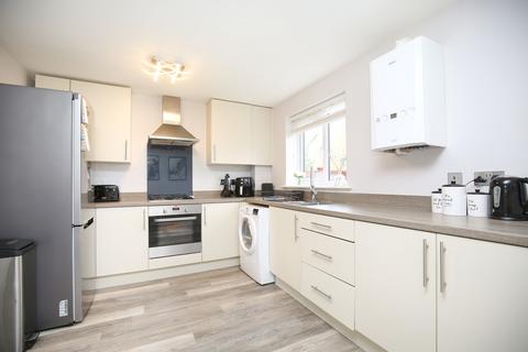 2 bedroom semi-detached house for sale, Greenfield Close, Grendon