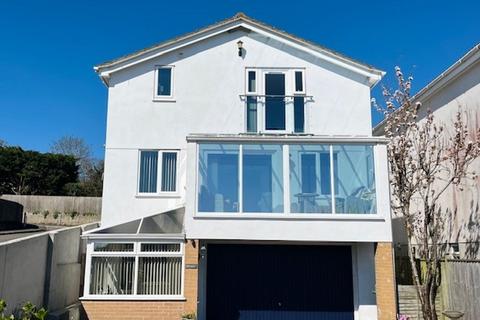 Kenley Cedar Close, Teignmouth, TQ14 8UZ