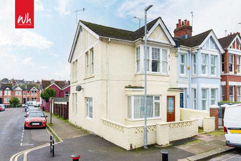 2 bedroom ground floor flat for sale, Loder Road, Brighton