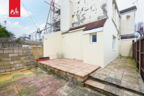 2 bedroom ground floor flat for sale, Loder Road, Brighton