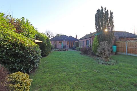 2 bedroom detached bungalow for sale, School Road, Langham, Colchester