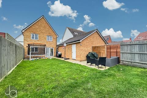 3 bedroom detached house for sale, Robert Cameron Mews, Colchester