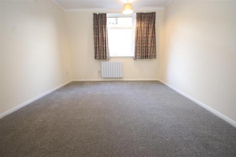 2 bedroom flat to rent, Alliance Court, Cambridge CB1