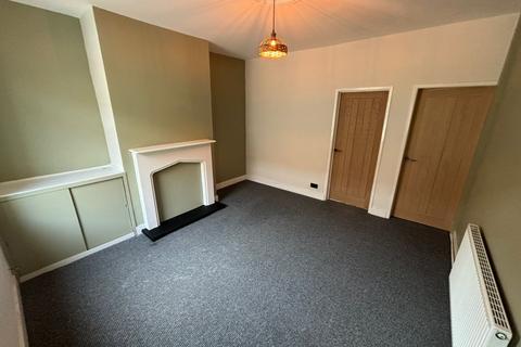 2 bedroom terraced house to rent, Princess Street, Hoyland