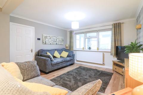 3 bedroom end of terrace house for sale, Garrigill, Wilnecote