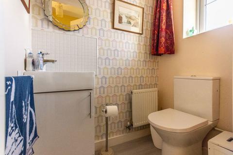24 Bartley Crescent, Birmingham, B31 1UU