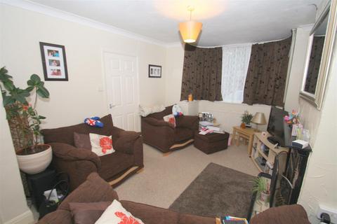 2 bedroom chalet to rent, Maidstone Road, Kent ME8