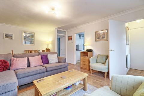 3 Ember Way, Burnham-on-crouch, CM0 8TJ