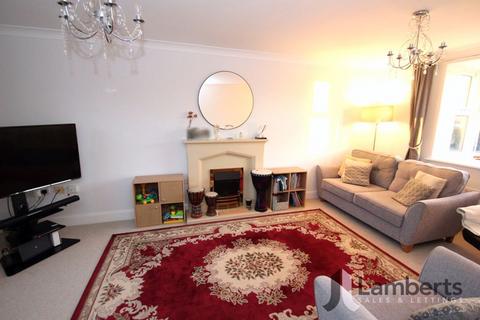 10 Joseph Perkins Close, Astwood Bank, Redditch, B96 6EQ