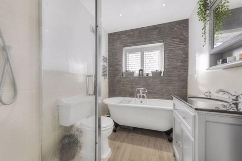 25 Meadowview Road, Bexley, DA5 1HP