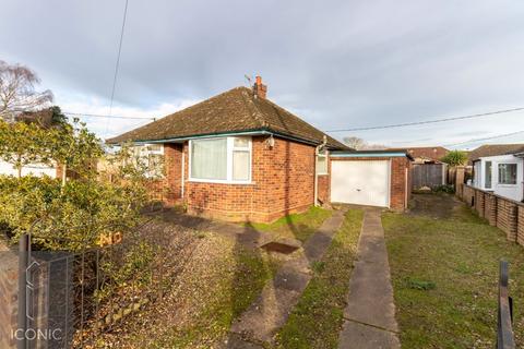 2 bedroom detached bungalow for sale, Breck Farm Close, Taverham, Norwich