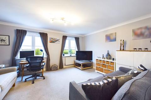 14 Trueman Road, Kenley, CR8 5GL
