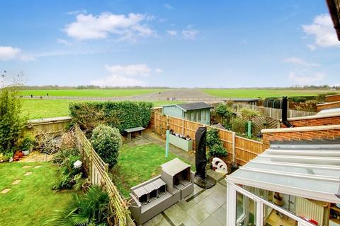 14 Trueman Road, Kenley, CR8 5GL