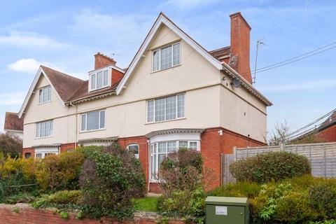 4 bedroom end of terrace house for sale, Waterloo Road, Wellington TA21