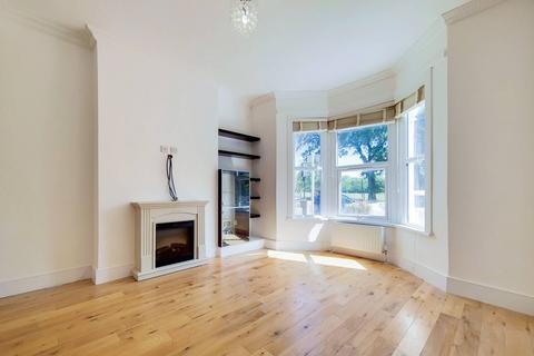 4 bedroom house to rent, Ham Park Road, Stratford, London, E15