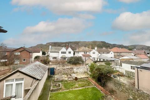 4 bedroom semi-detached house for sale, Morfa Road, Llandudno