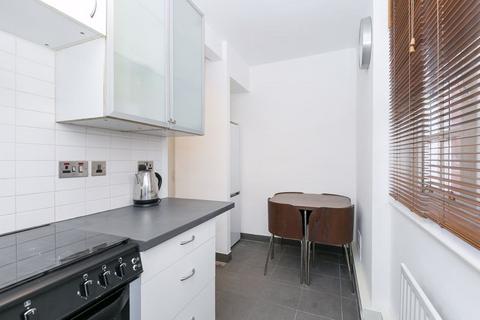 1 bedroom apartment to rent, Cureton Street, London