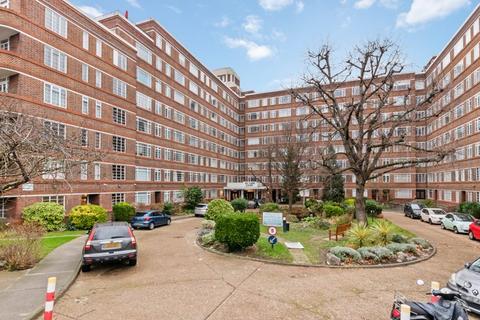 1 bedroom flat for sale, Du Cane Court Balham High Road SW17 7JG