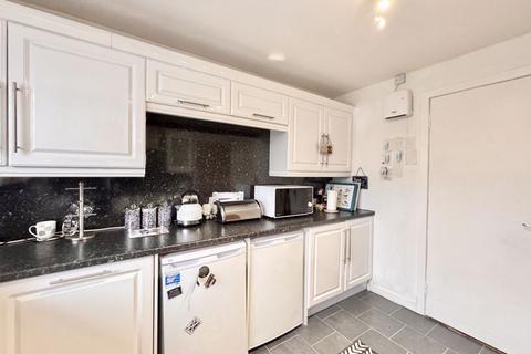 2 bedroom flat for sale, Russell Drive, Ayr