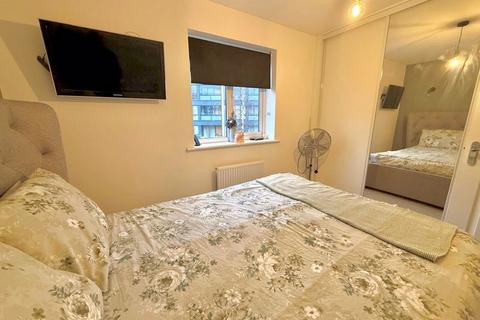 25 Bagshawe Way, Dunstable, LU5 4FJ