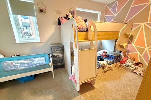 25 Bagshawe Way, Dunstable, LU5 4FJ