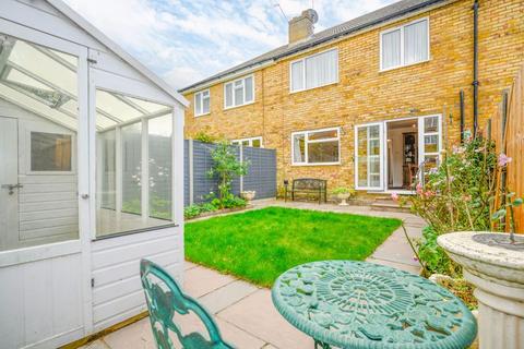 3 bedroom terraced house for sale, Sidney Road, Walton-On-Thames