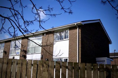 2 bedroom apartment to rent, Mitford Close, Washington NE38