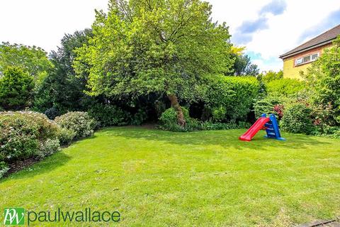 2 bedroom apartment for sale, Beecholm Mews, Cheshunt