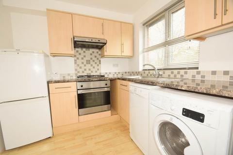 2 bedroom maisonette for sale, Brangwyn Crescent, London SW19