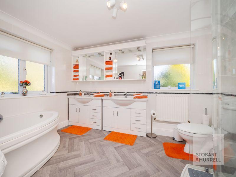 Bedroom 1 En-Suite