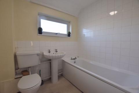 52 Leopard Drive, Pennyland, Milton Keynes, MK15 8AD