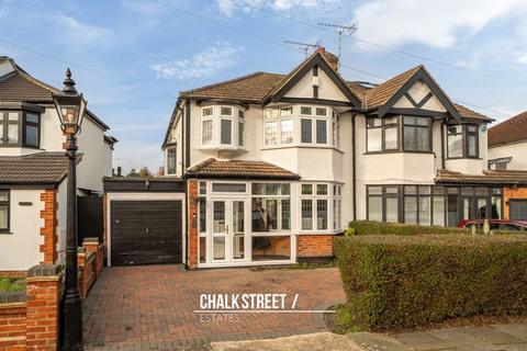 3 bedroom semi-detached house for sale, Rosemary Avenue, Romford, RM1