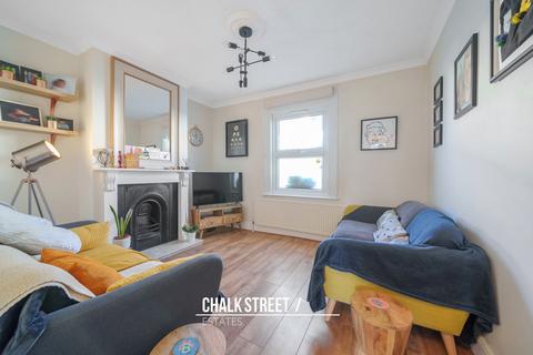 12 Claremont Road, Hornchurch, RM11 1BZ