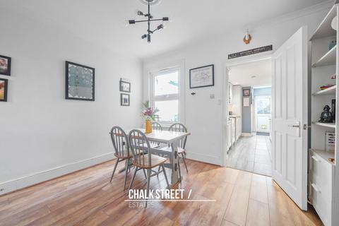 12 Claremont Road, Hornchurch, RM11 1BZ
