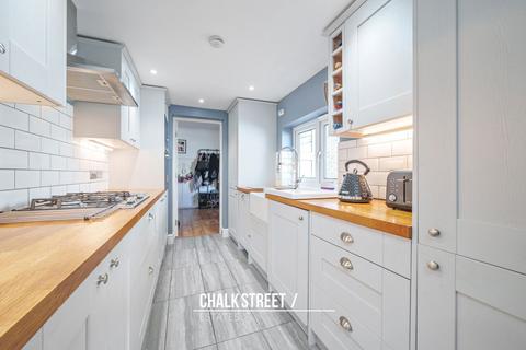 12 Claremont Road, Hornchurch, RM11 1BZ